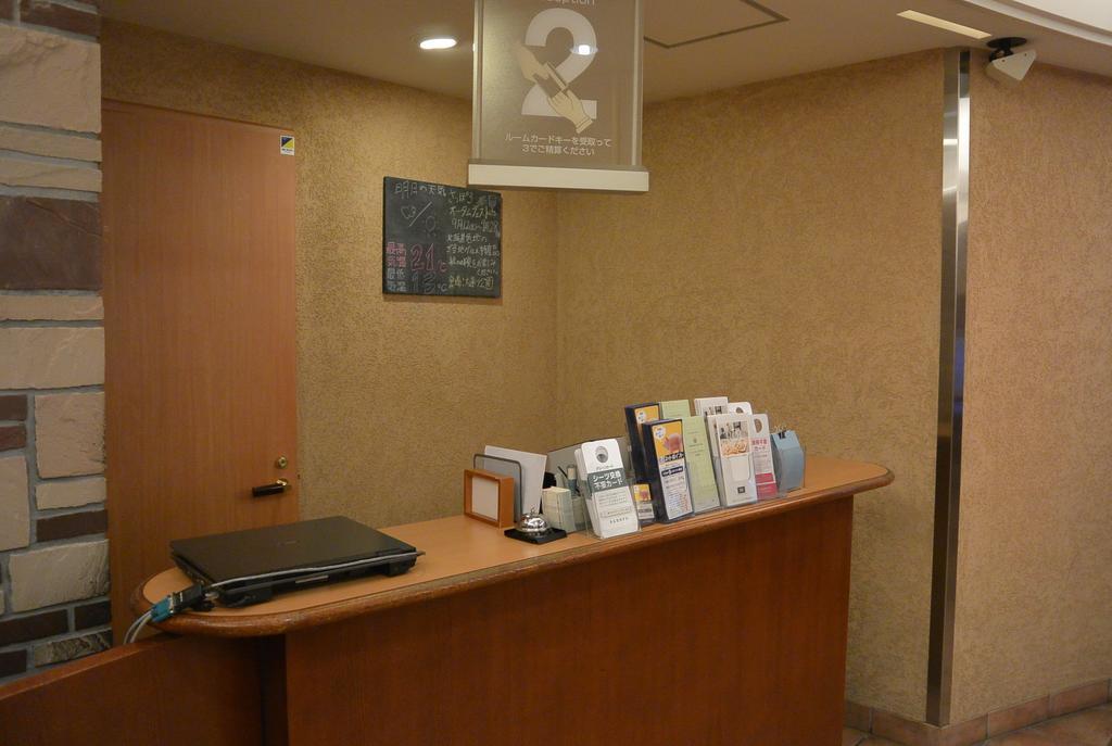 Washington R&B Hotel Sapporo Kita 3 Nishi 2 Exterior photo